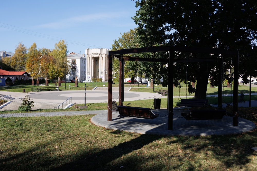 Городские парки и скверы